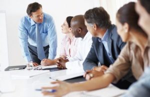 Eames plastic side chair - Image 3